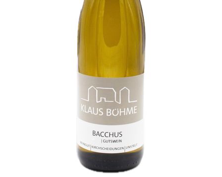A picture of the wine label of Weingut Klaus Böhme Bacchus Gutswein